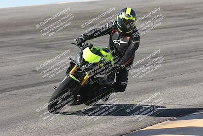 media/Oct-13-2025-Moto Forza (Mon) [[a66d839500]]/3-B Group/Session 2 (Bowl)/